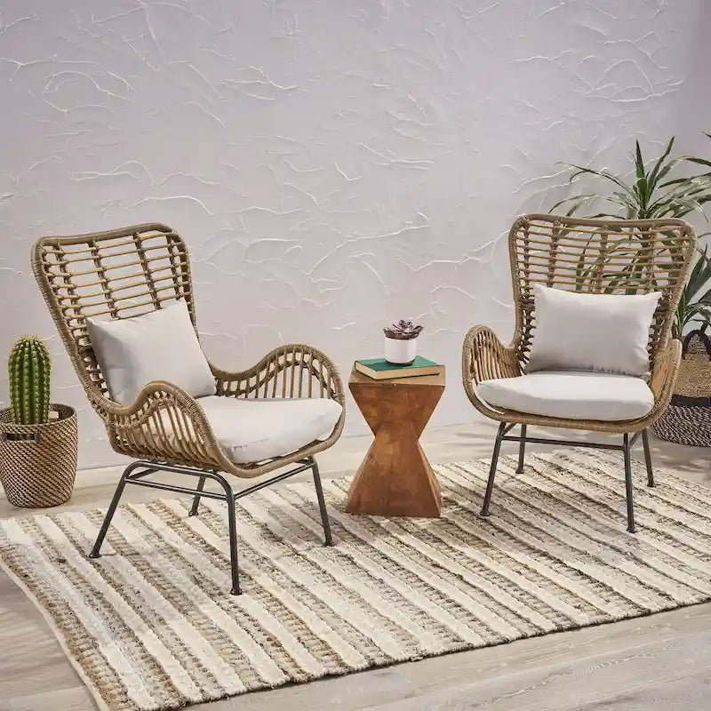Fauteuil de club en rotin gris / marron clair avec coussins, ensemble de 2
