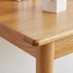Bureau individuel en bois naturel avec tiroir